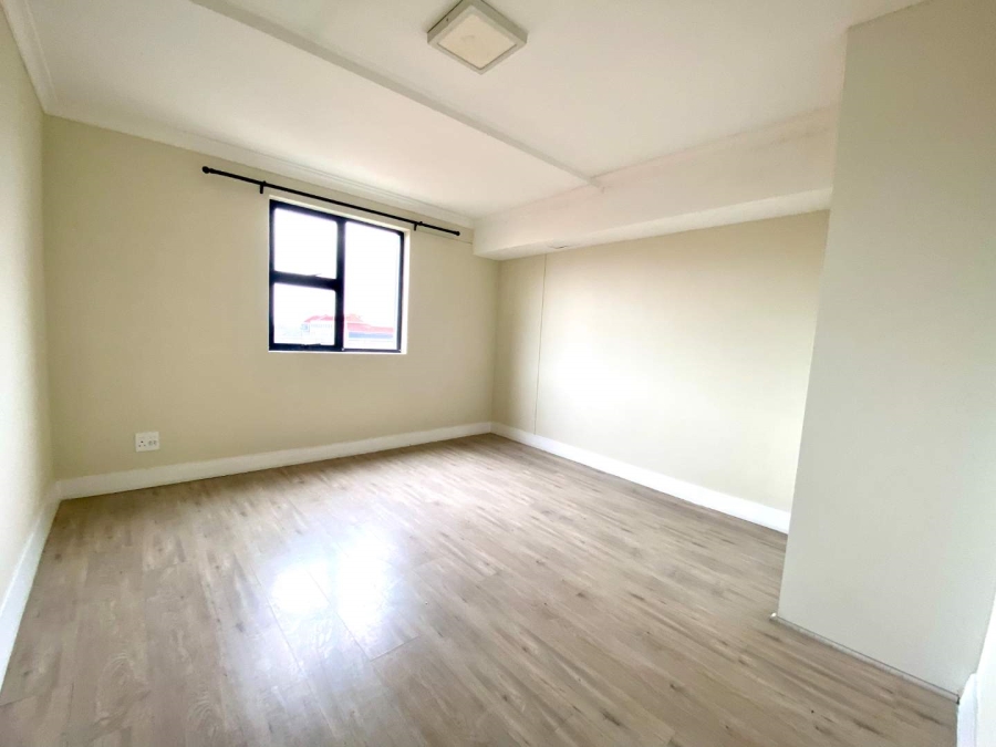 2 Bedroom Property for Sale in Zonnebloem Western Cape